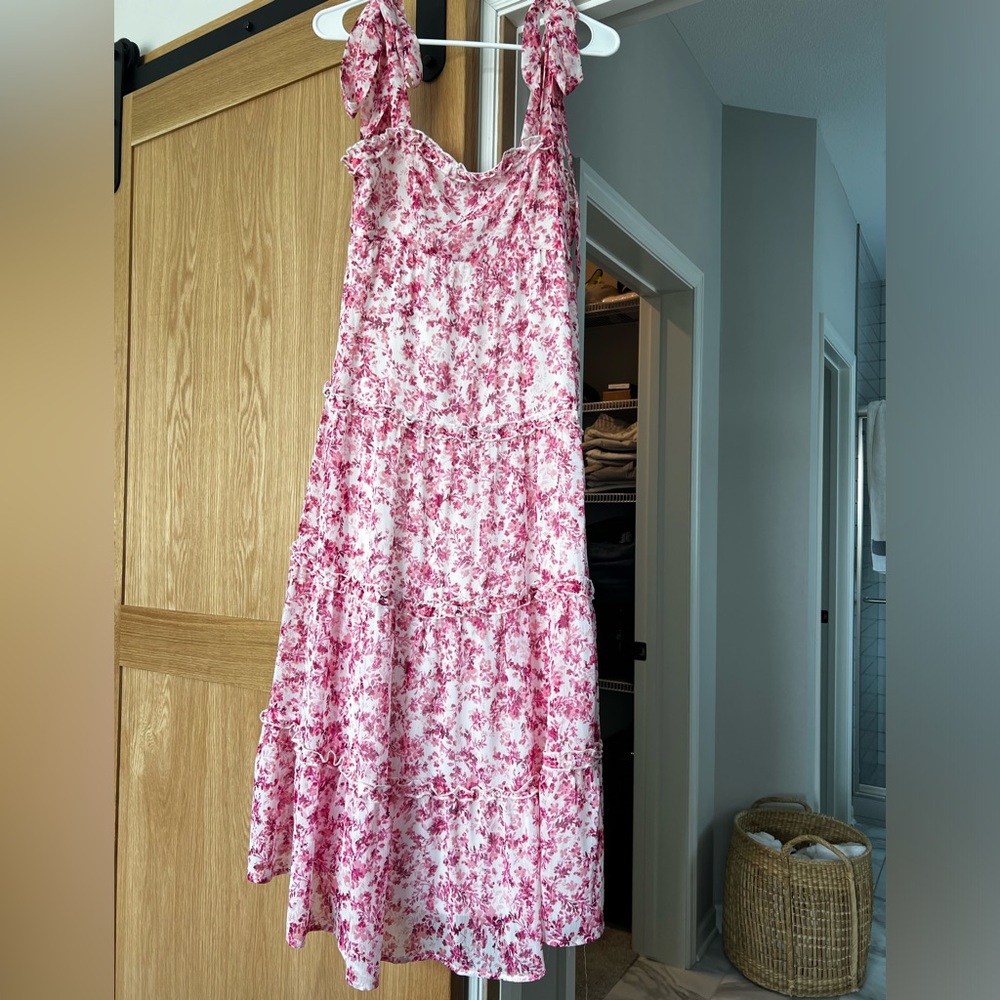 Women’s midi sun dress